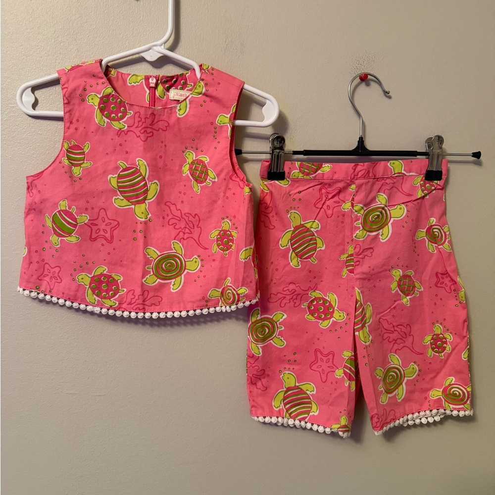 Jillian’s Closet Pink Turtle Print Top and Shorts Set
